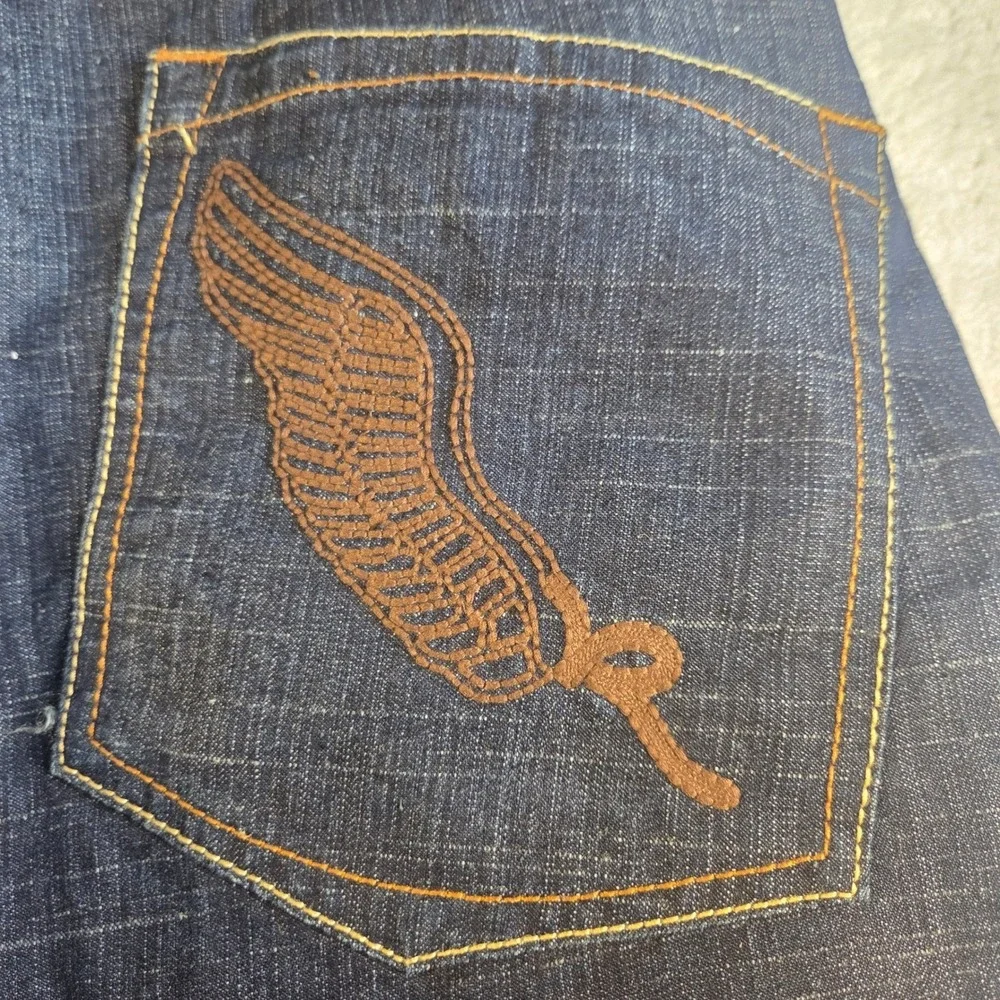 Rocawear Men's Dark Wash Denim Jeans Wing Logo Embroidered Size 40